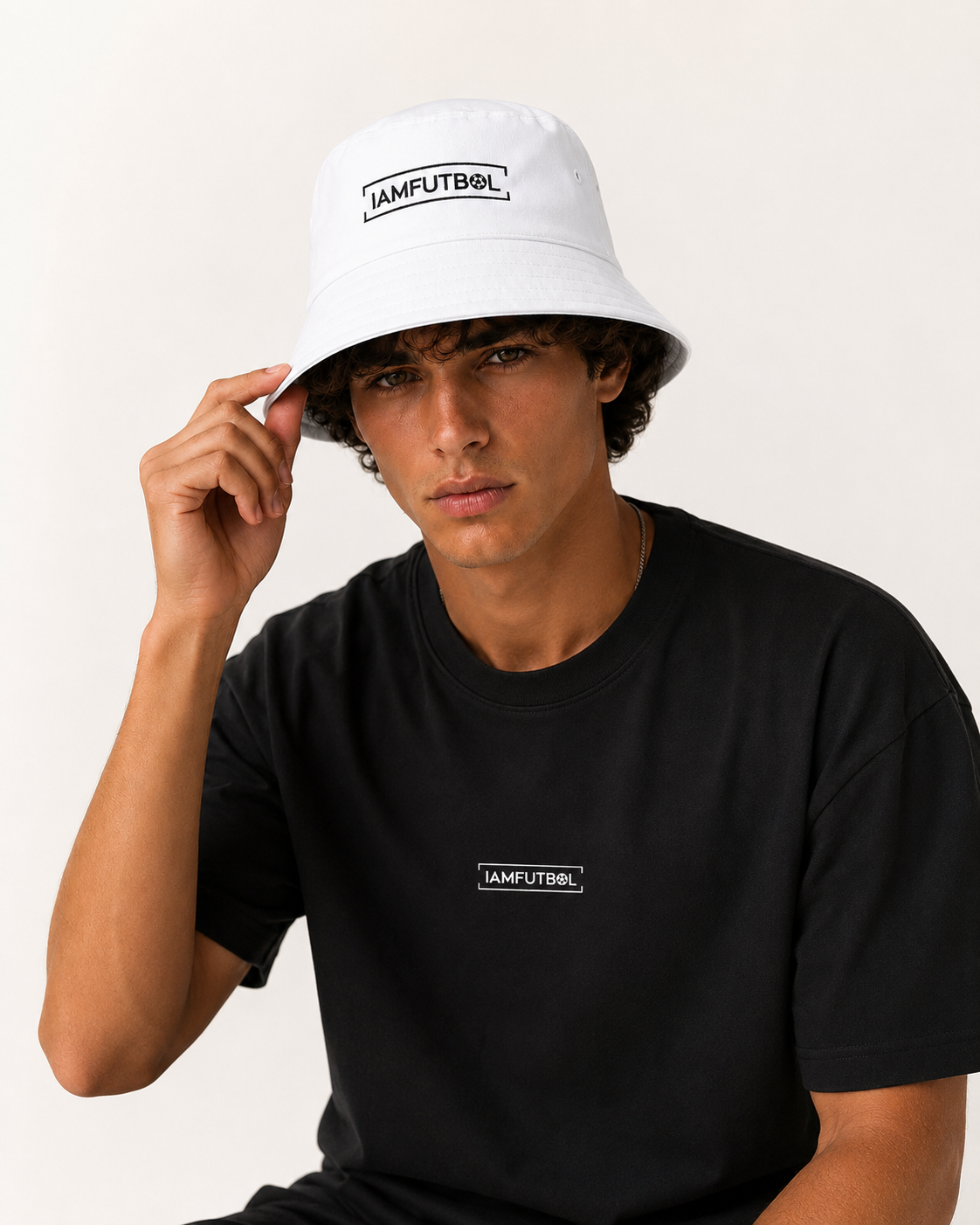 IAMFUTBOL BUCKET HAT - WHITE